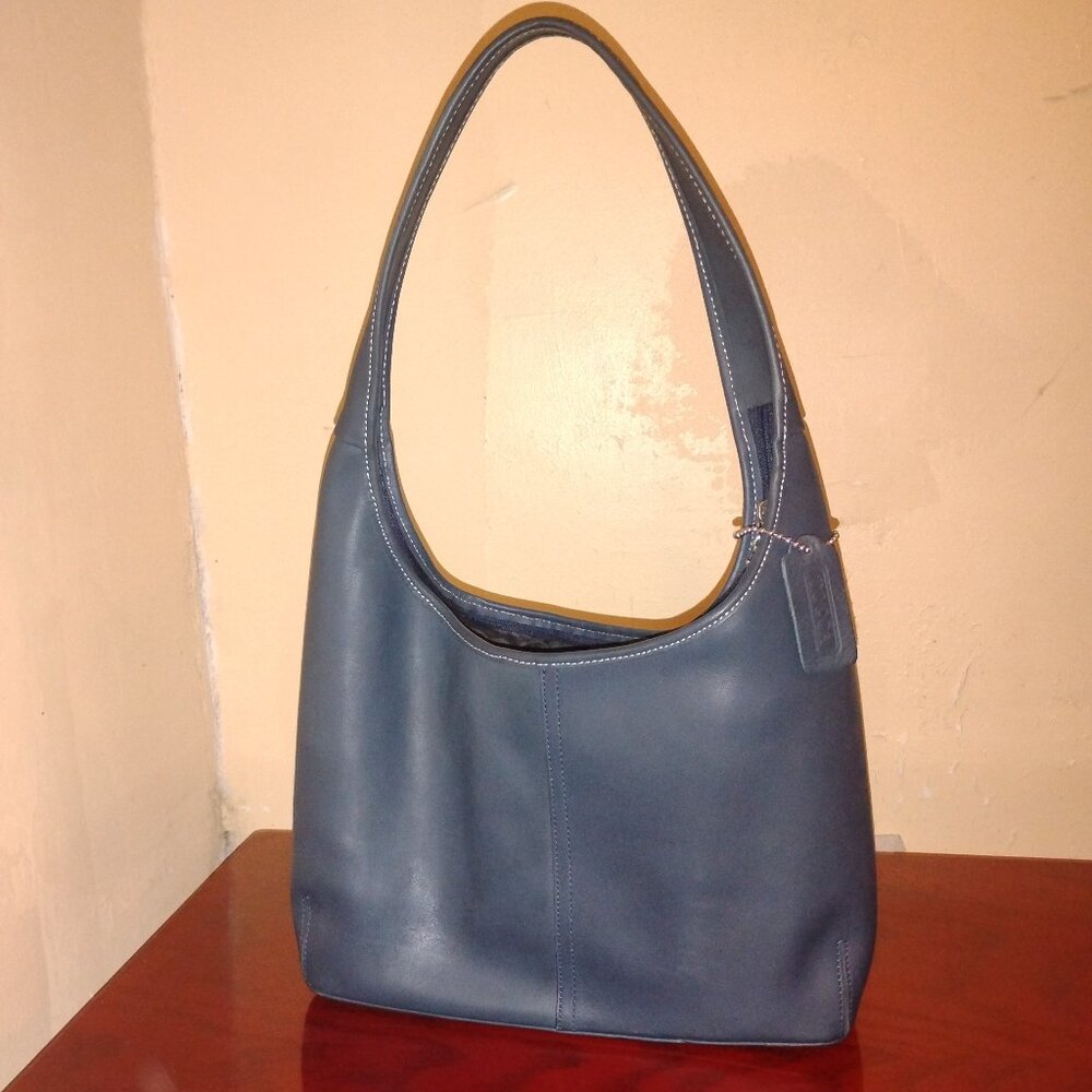 Tocca vintage  Navy Blue Shoulder Bag